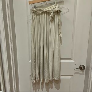 Vintage striped midi/maxi skirt with elastic waist and tie belt